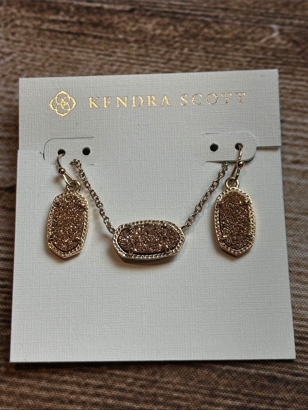 Kendra Scott Earring / Pendant Set